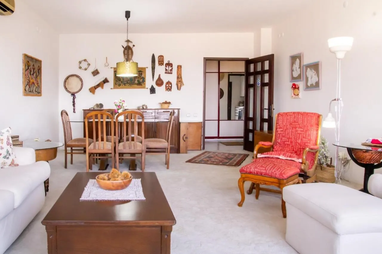 Flat W Balcony 10 Min To Karsiyaka Coast In Izmir Apartment