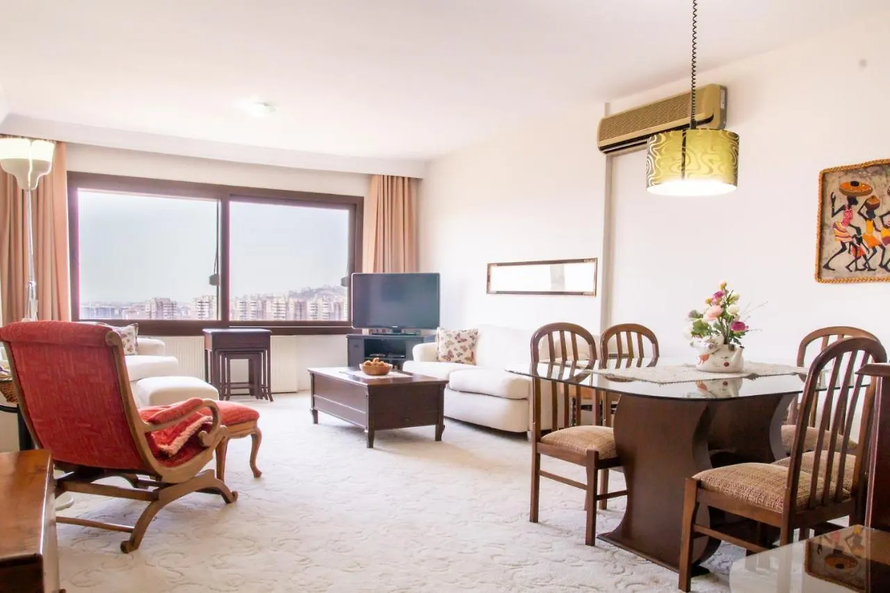 Flat W Balcony 10 Min To Karsiyaka Coast In Izmir Lejlighed Tyrkiet